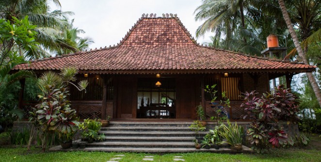 Description | Rumah Joglo Sambolo